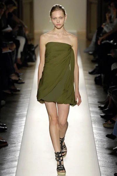 Look 4